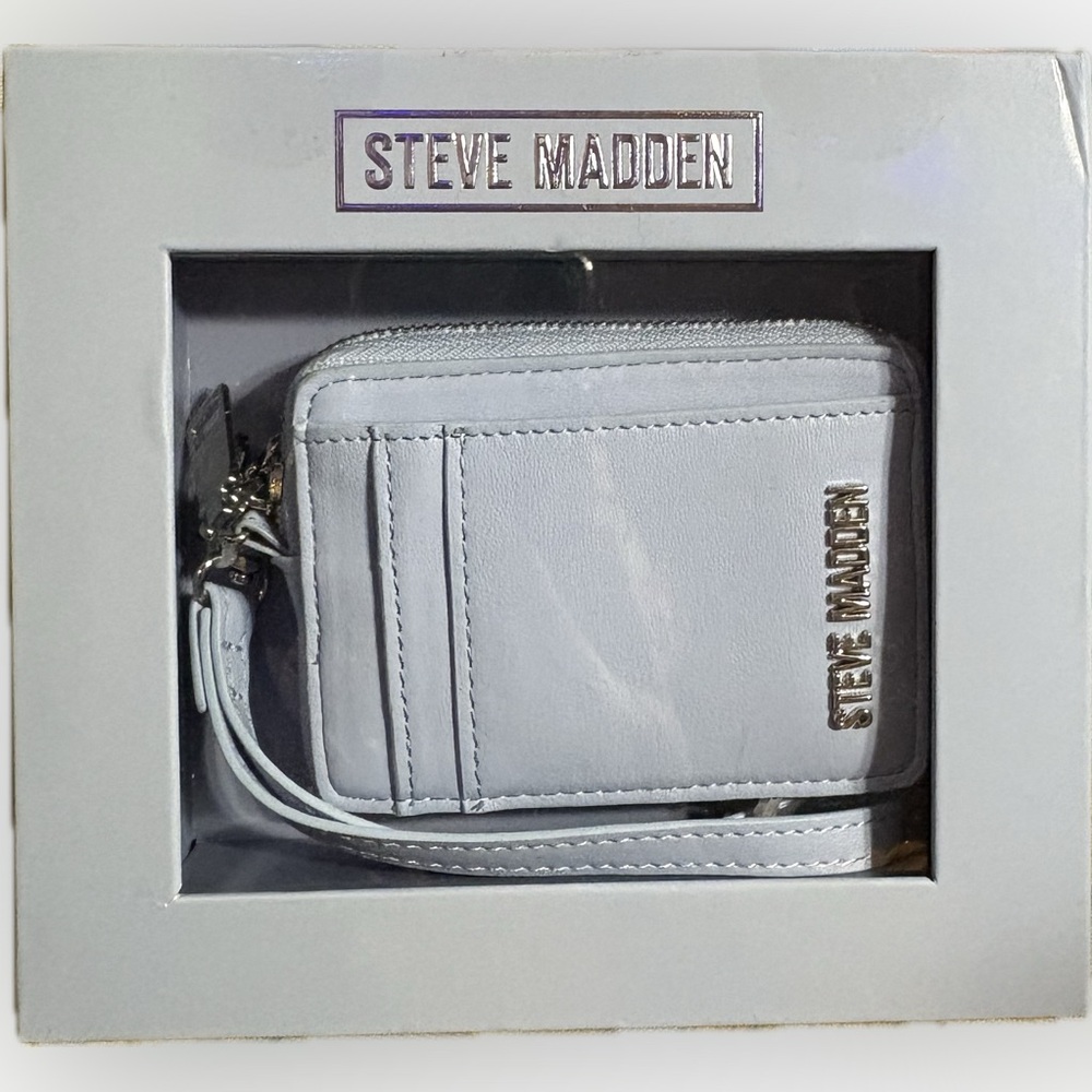 🩵 Steve Madden Sky Blue Card Holder wristlet